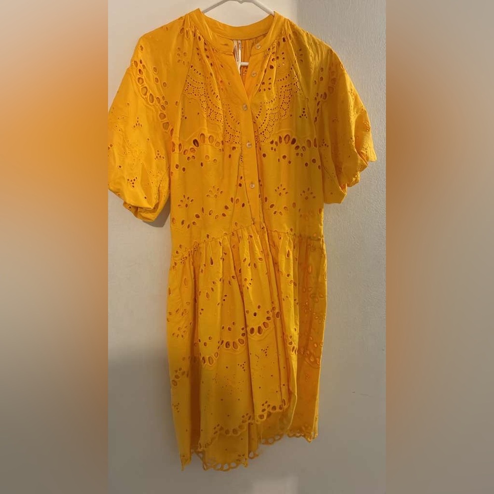 ANTHROPOLOGIE Yellow Eyelet Button-Down Dress
